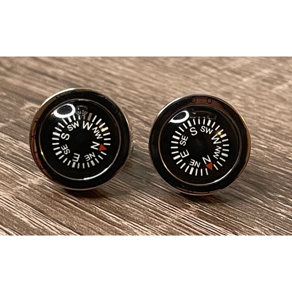 Working Compass Cufflinks - Picture 4 of 4
